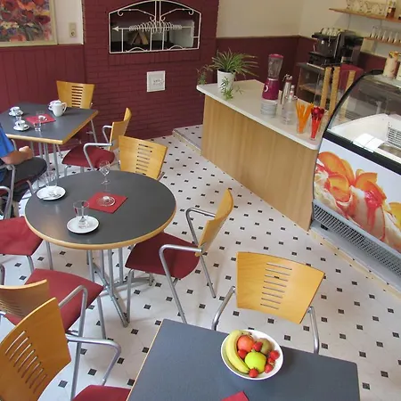 Stadt Mainz Отель Schwabenheim an der Selz